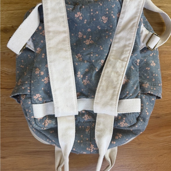 Rylee + Cru Backpack - Picture 2 of 2